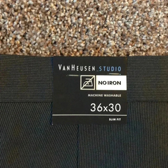 NWT Van Heusen Slacks 36x30 - Picture 2 of 4